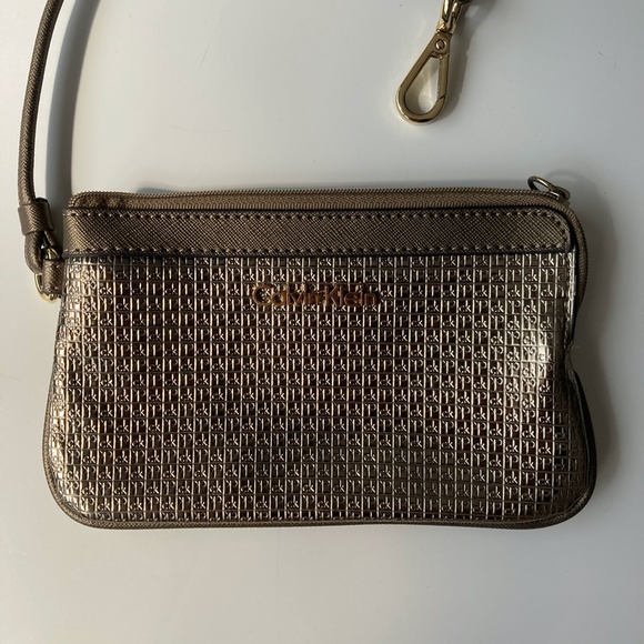 Calvin Klein Wristlet Clutch, Gold and Silver, Like New - Picture 3 of 8